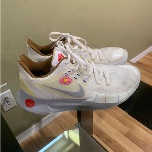 Nike Kyrie Low 2 Sandy Cheeks